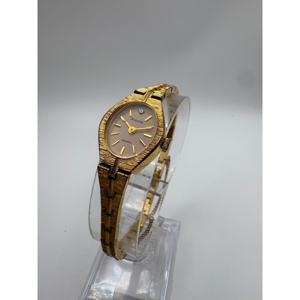 Vintage Accurist Gold Tone Diamond Accent Quartz Oval Ladies Watch LB 507G - Picture 2 of 8
